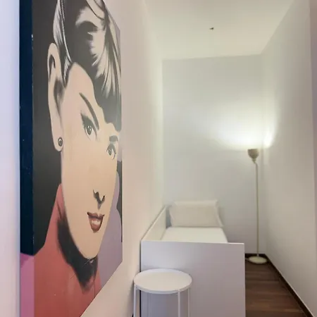 Blue Eyes Howme Apartment